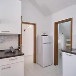 Bella Vista Dalmatien Penzion 3*