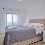 Bella Vista Dalmatien Penzion 3*