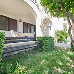 Bella Vista Dalmatien Penzion 3*