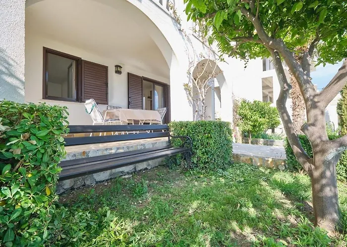 Bella Vista Dalmatien Pensionat 3*